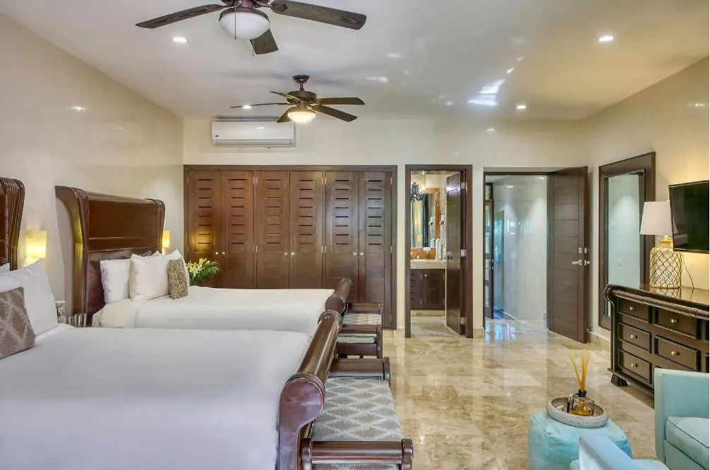 Mansion Villa In Soliman Bay For 34 Guests! Tulum Pueblo Vakantiehuis